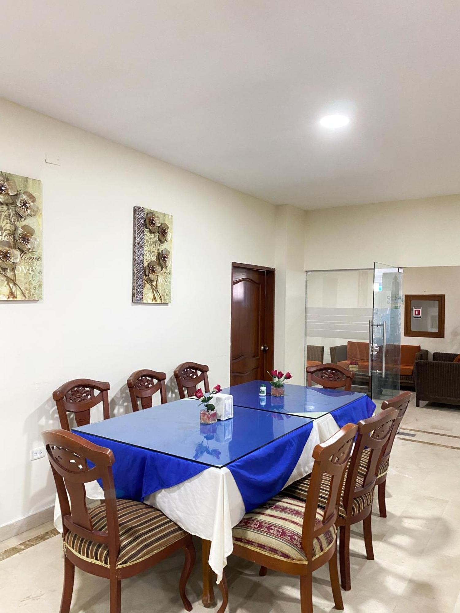 Hotel Continental Plaza Barranquilla バランキージャ エクステリア 写真