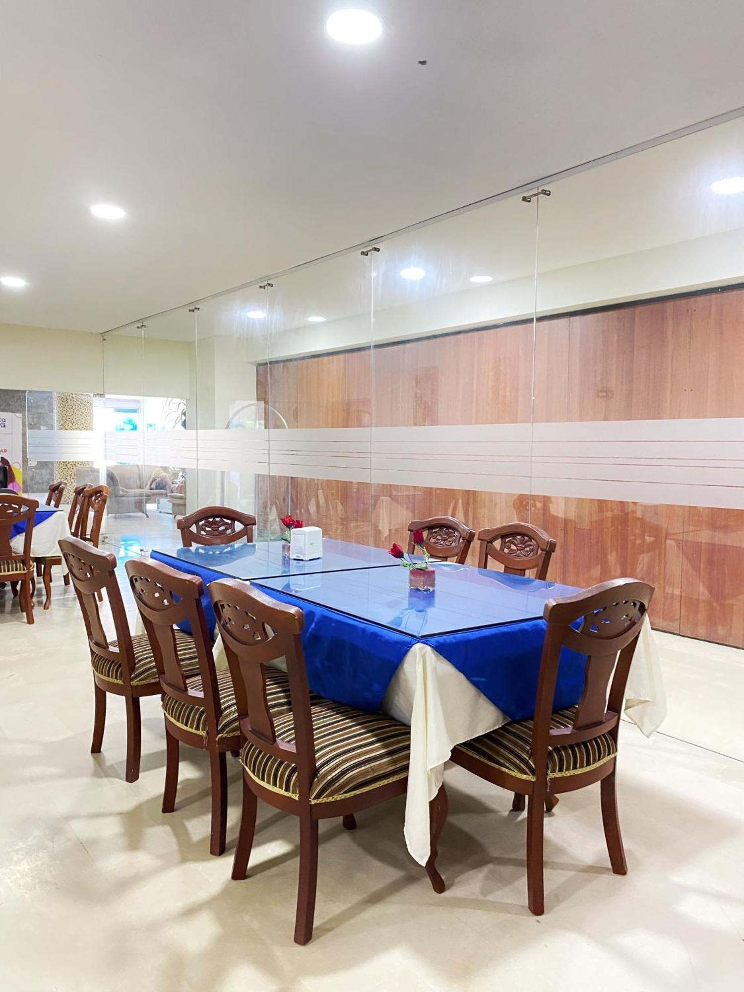 Hotel Continental Plaza Barranquilla バランキージャ エクステリア 写真