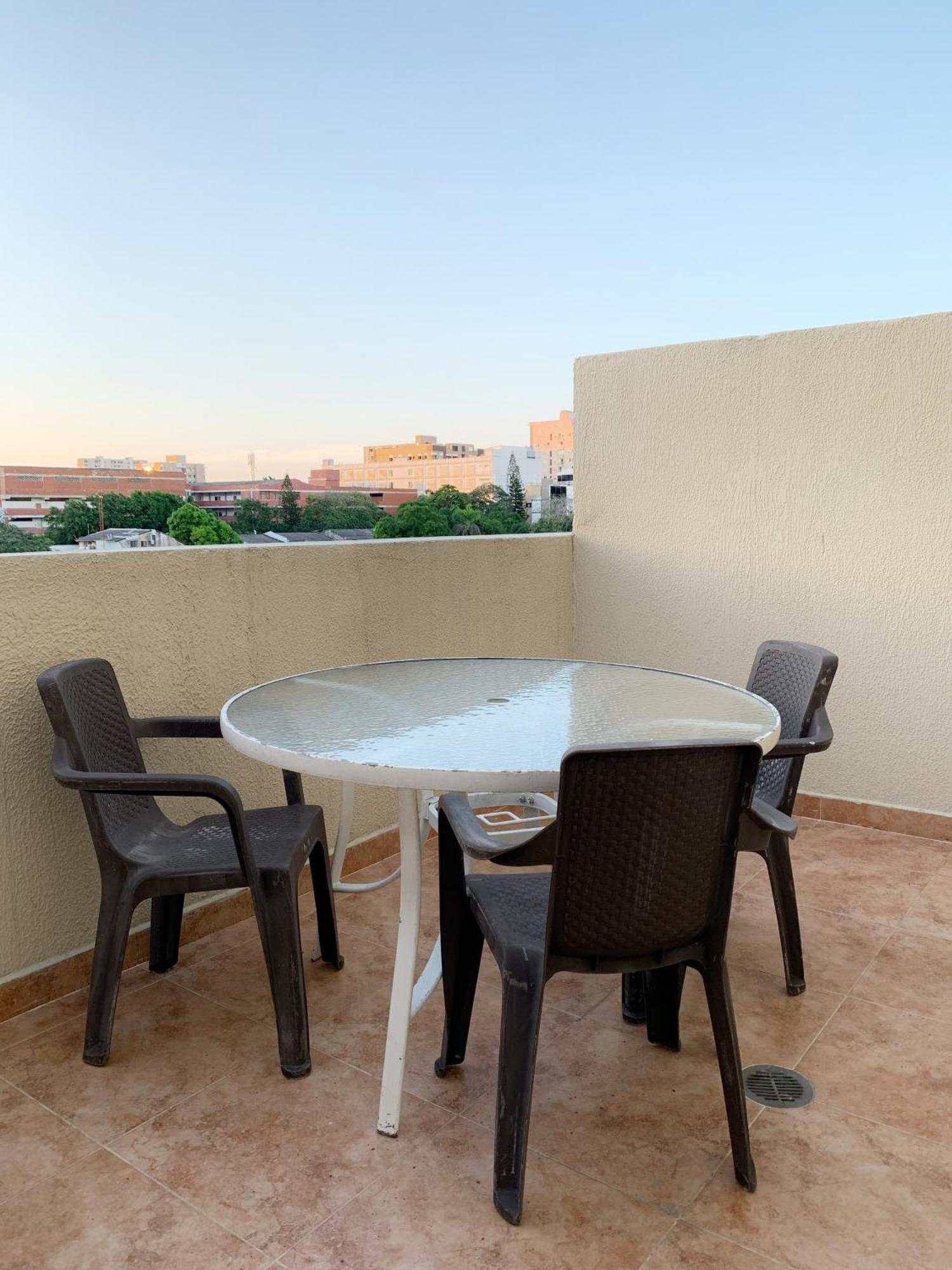 Hotel Continental Plaza Barranquilla バランキージャ エクステリア 写真