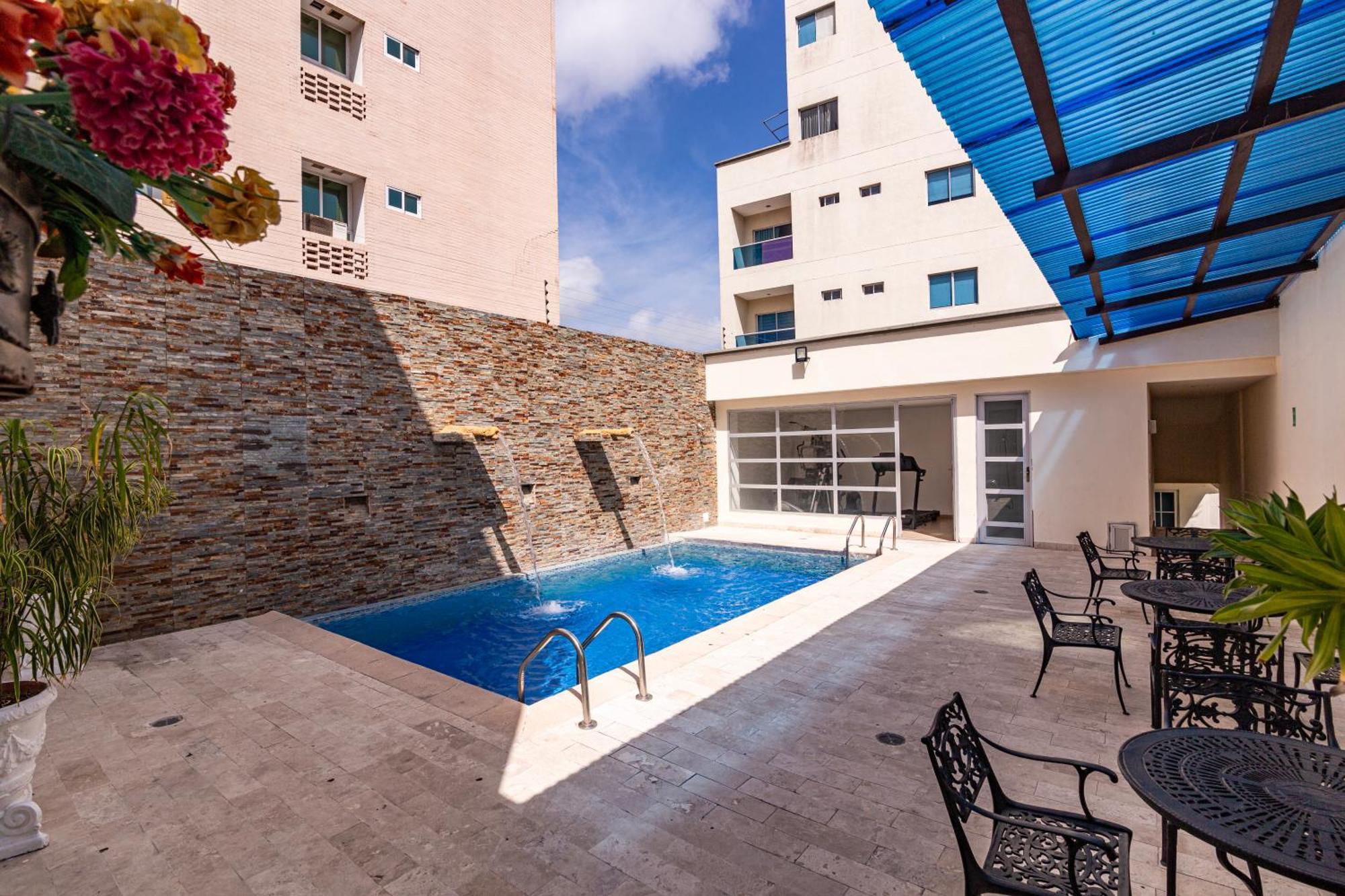 Hotel Continental Plaza Barranquilla バランキージャ エクステリア 写真