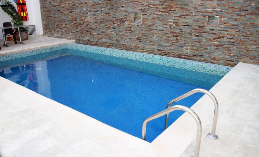 Hotel Continental Plaza Barranquilla バランキージャ エクステリア 写真